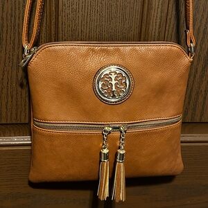 Crossbody bag
